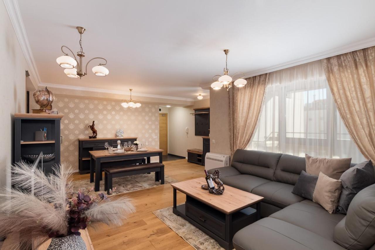 Varna Classic Apartments ภายนอก รูปภาพ