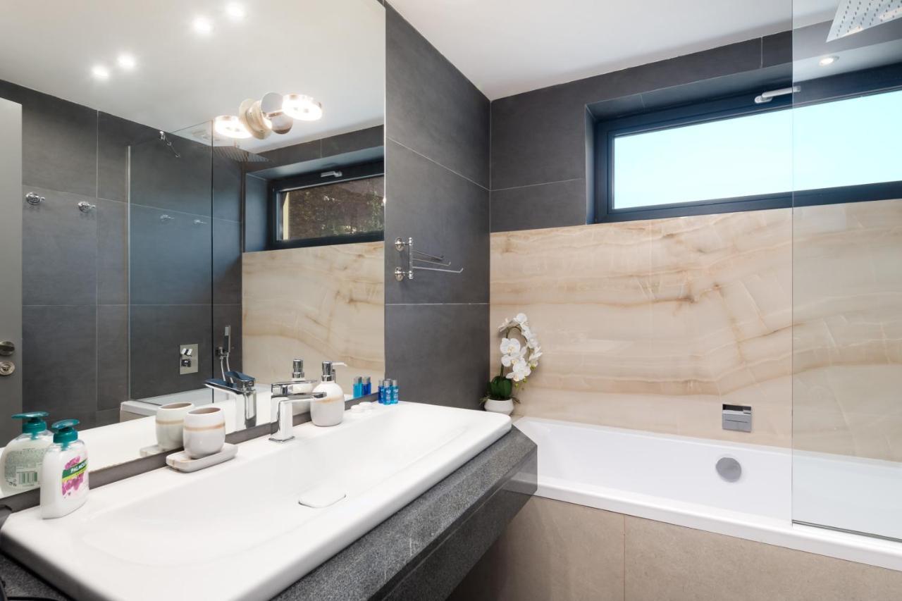 Varna Classic Apartments ภายนอก รูปภาพ