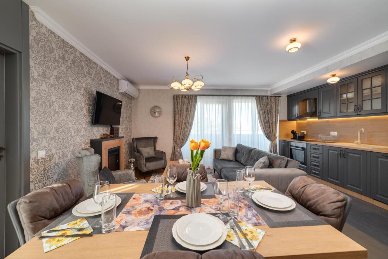Varna Classic Apartments ภายนอก รูปภาพ