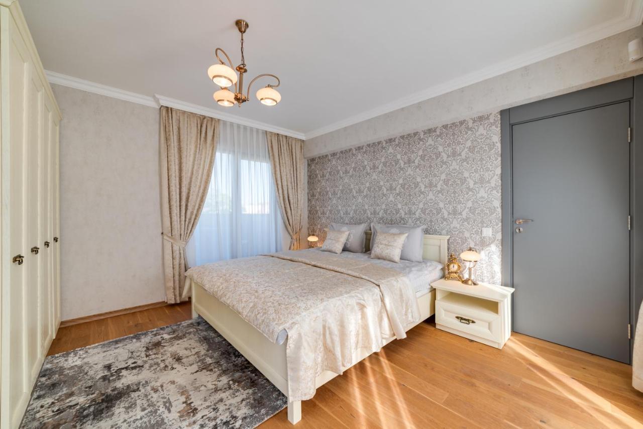 Varna Classic Apartments ภายนอก รูปภาพ