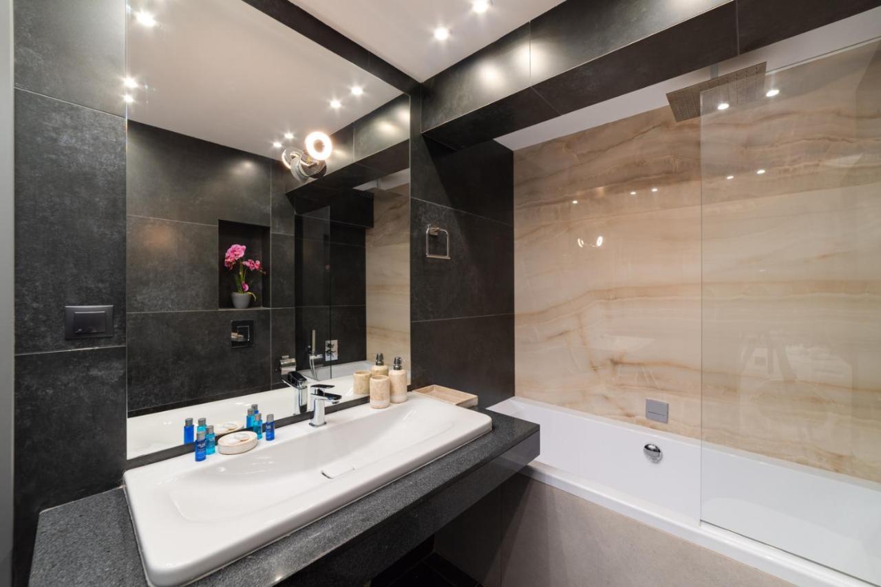 Varna Classic Apartments ภายนอก รูปภาพ