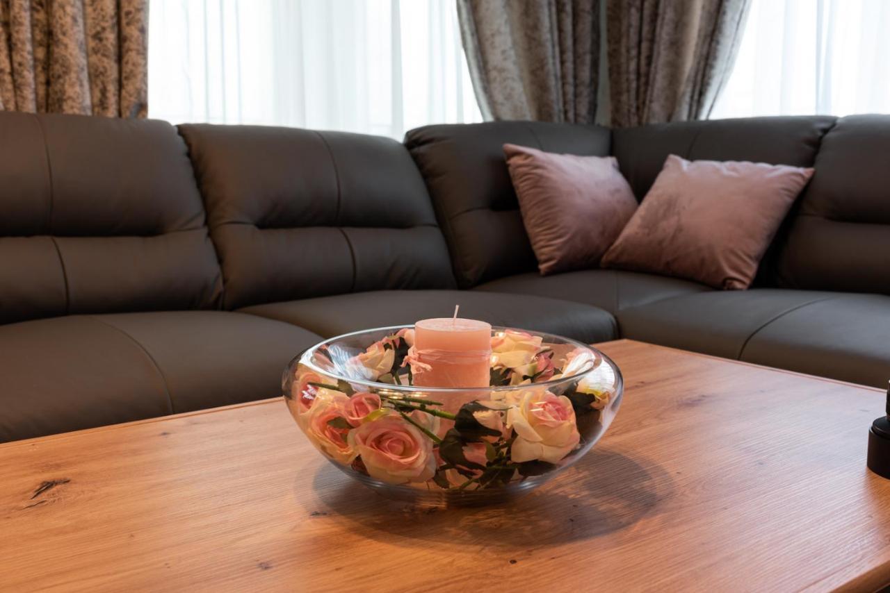 Varna Classic Apartments ภายนอก รูปภาพ