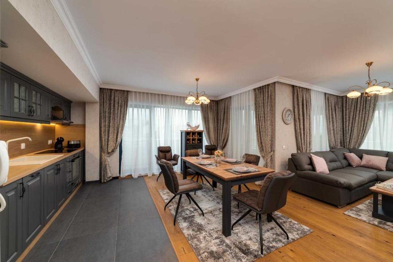 Varna Classic Apartments ภายนอก รูปภาพ