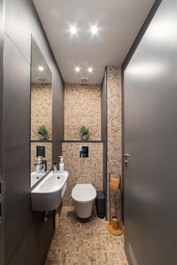 Varna Classic Apartments ภายนอก รูปภาพ